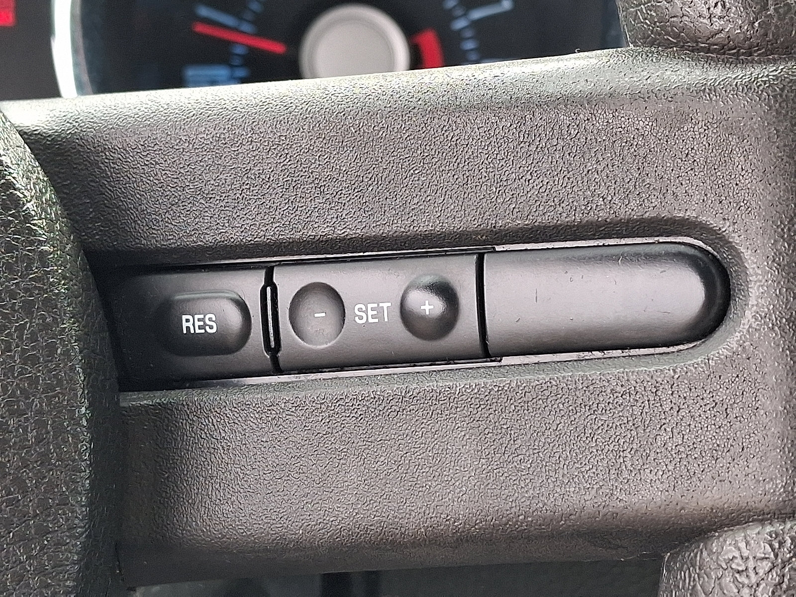 Used 2011 Ford Mustang Coupe w/ Security Pkg image 21