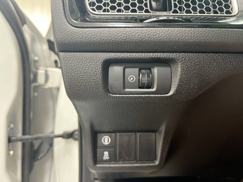 Used 2022 Honda Civic EX image 18