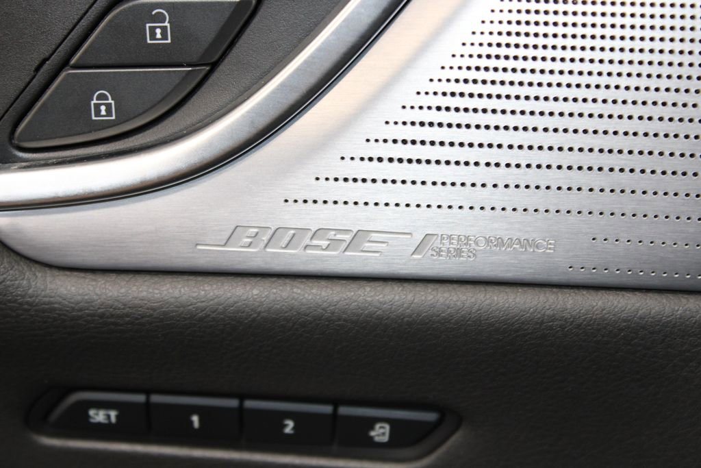 Used 2024 Cadillac XT6 Premium Luxury image 27