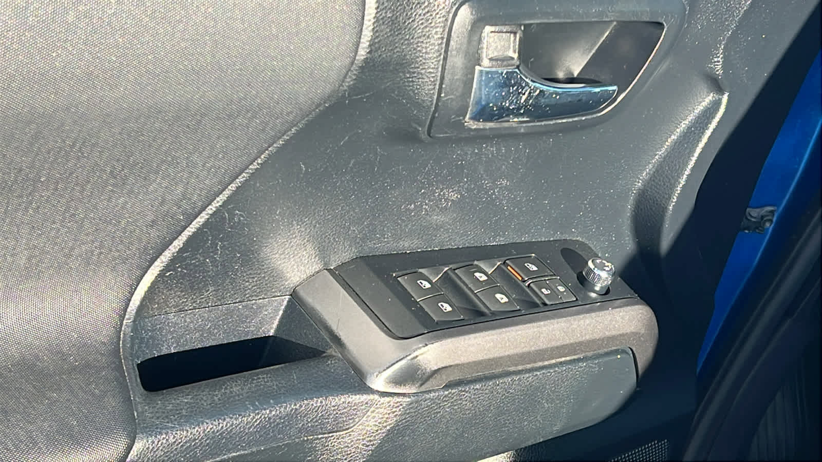 Used 2016 Toyota Tacoma TRD Off-Road image 22