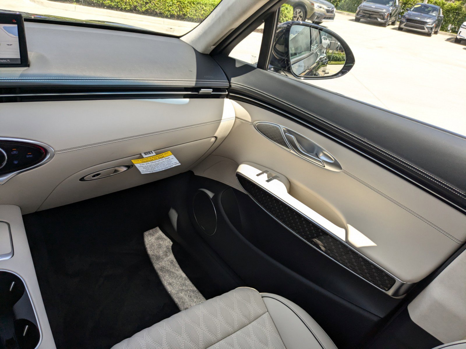 New 2025 Genesis GV70 3.5T Sport w/ Sport Prestige Package AWD/4WD image 12