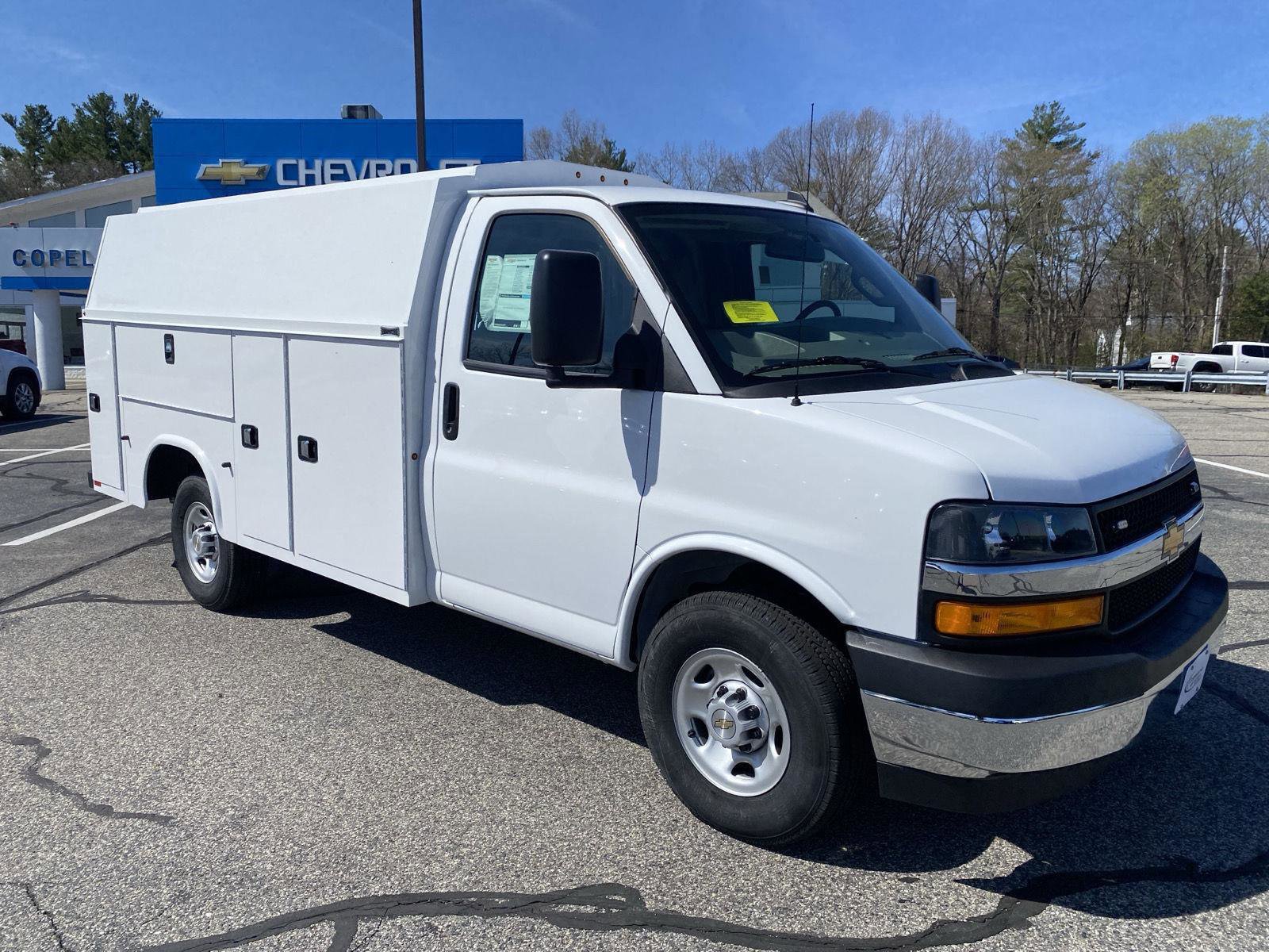 New 2024 Chevrolet Express 3500 w/ Power Convenience Package