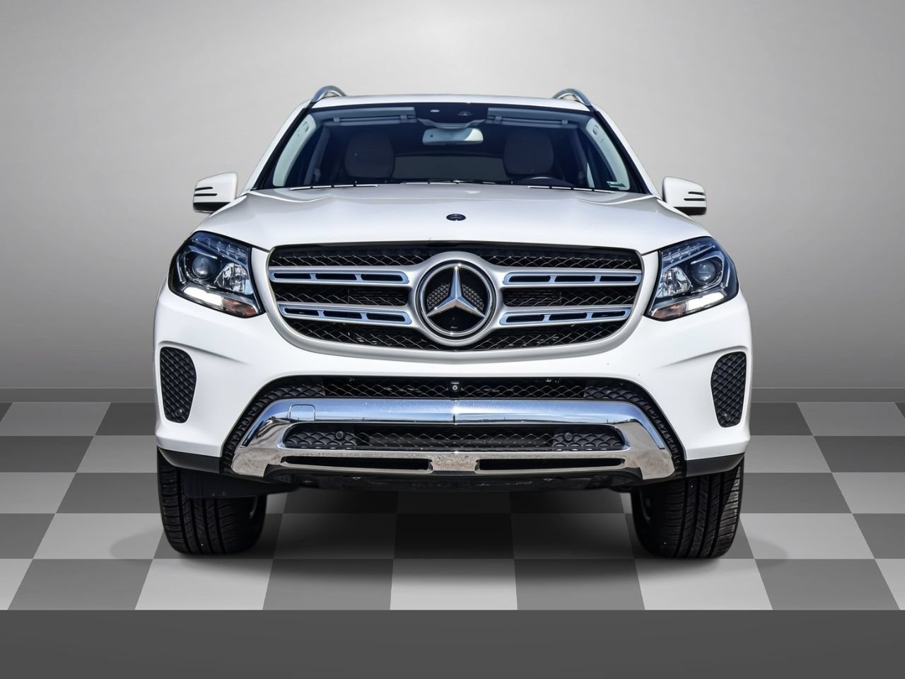 Used 2017 Mercedes-Benz GLS 450 4MATIC image 2