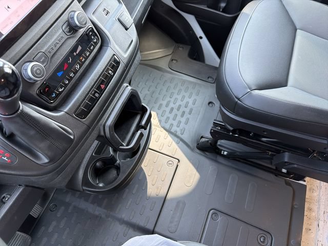 Used 2025 RAM ProMaster 3500 w/ Convenience Group FWD image 21