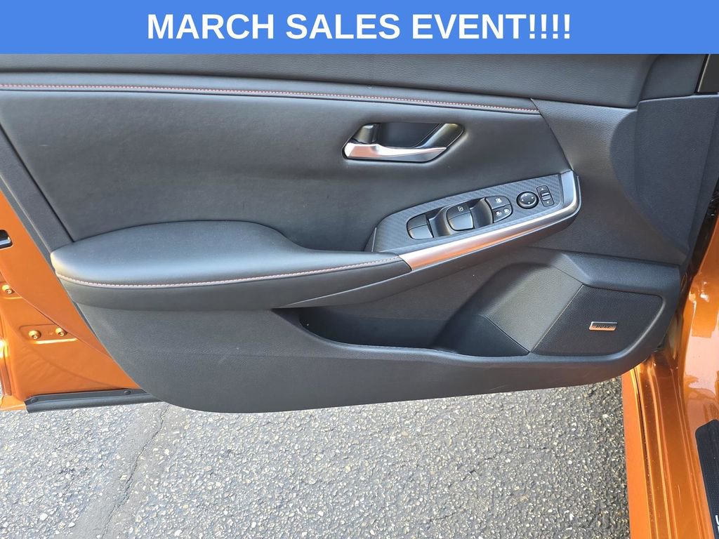 Used 2024 Nissan Sentra SR w/ SR Premium Package image 34