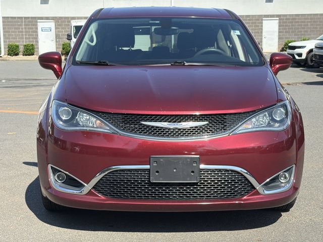 Used 2018 Chrysler Pacifica Touring Plus w/ Tire & Wheel Group FWD image 15