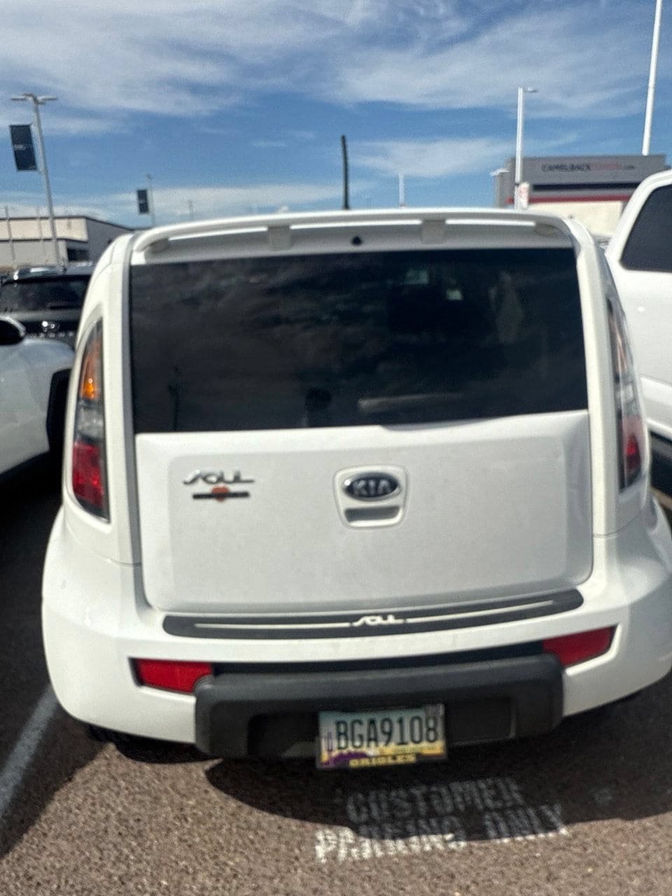 Used 2011 Kia Soul + FWD image 9