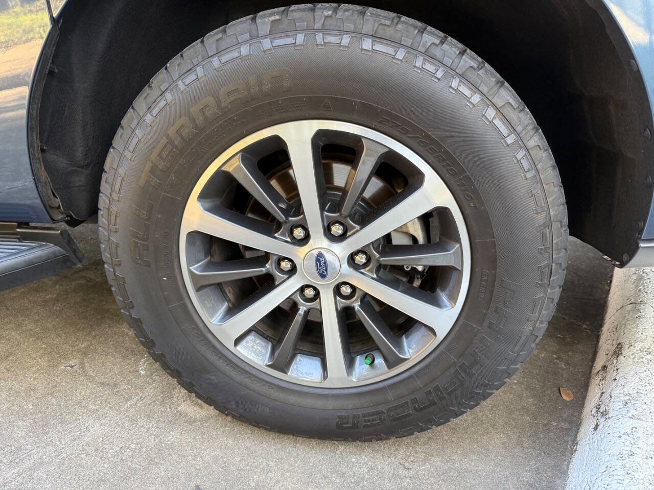 Used 2019 Ford Expedition Max XLT AWD/4WD image 49