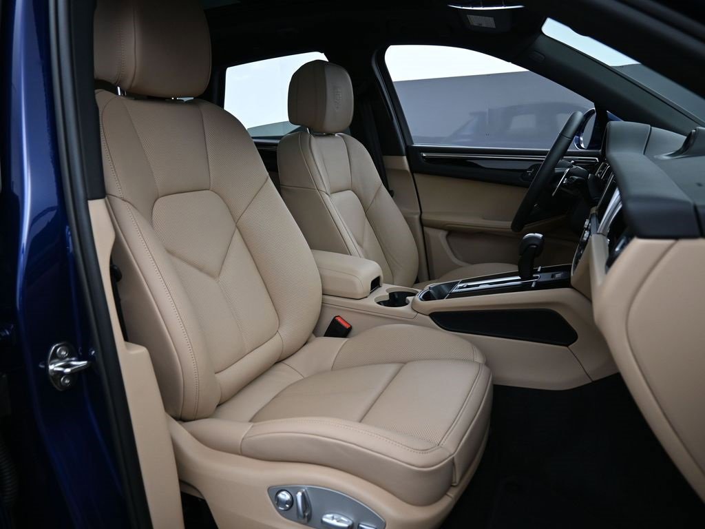New 2026 Porsche Macan image 31