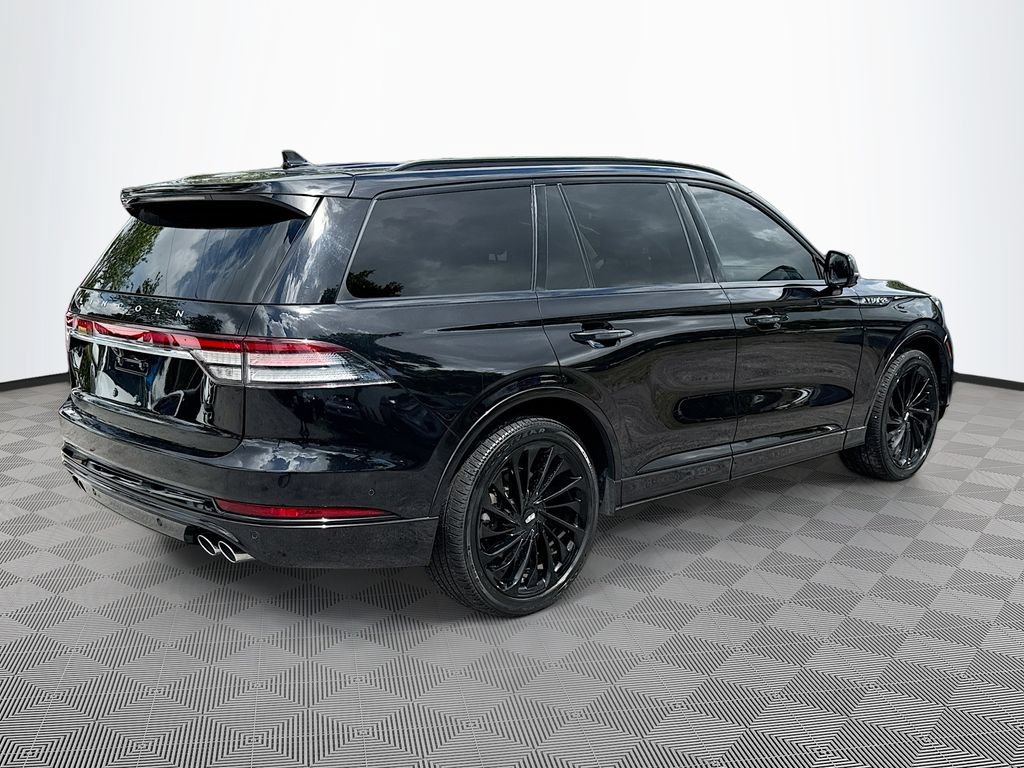 Used 2024 Lincoln Aviator Reserve w/ Equipment Group 201A RWD image 6