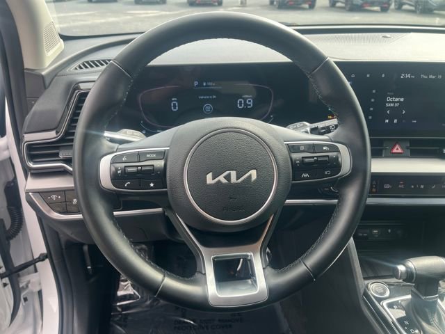 Used 2023 Kia Sportage EX image 25