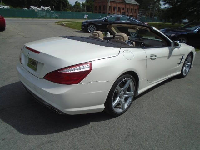 Used 2013 Mercedes-Benz SL 550 image 7