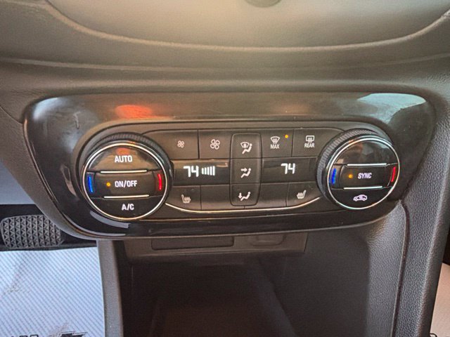 Used 2021 Buick Encore GX Select AWD/4WD image 14