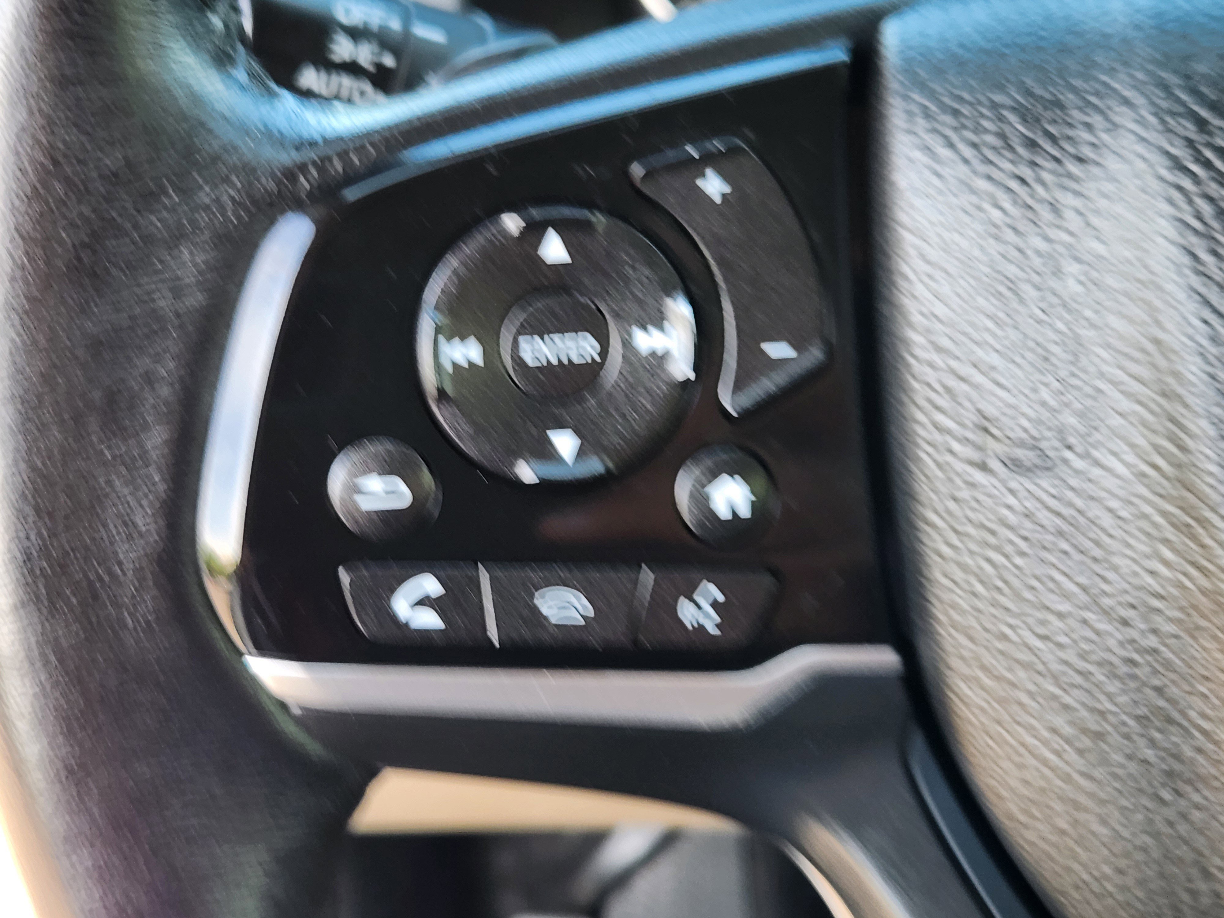 Used 2021 Honda Pilot Touring image 26