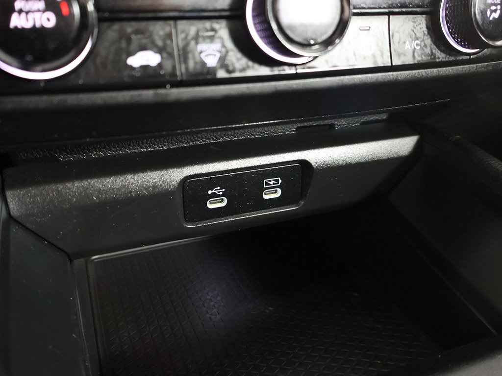 Used 2025 Honda Accord LX image 43