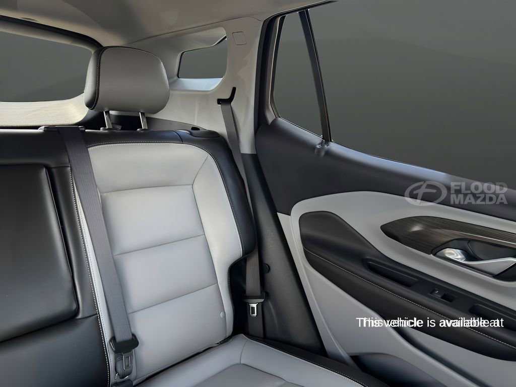 Used 2022 GMC Terrain SLT image 32