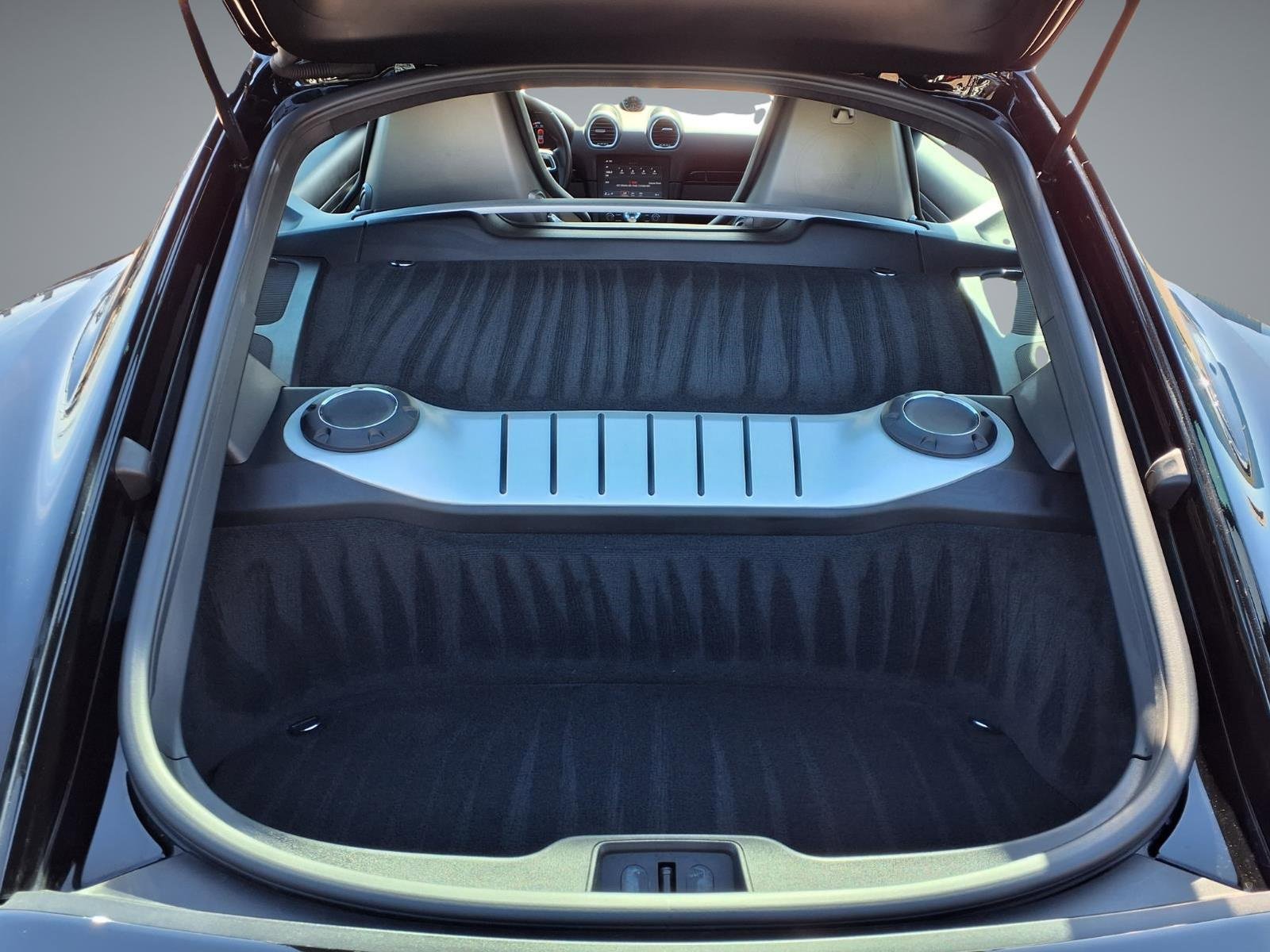 Used 2018 Porsche 718 Cayman GTS image 9