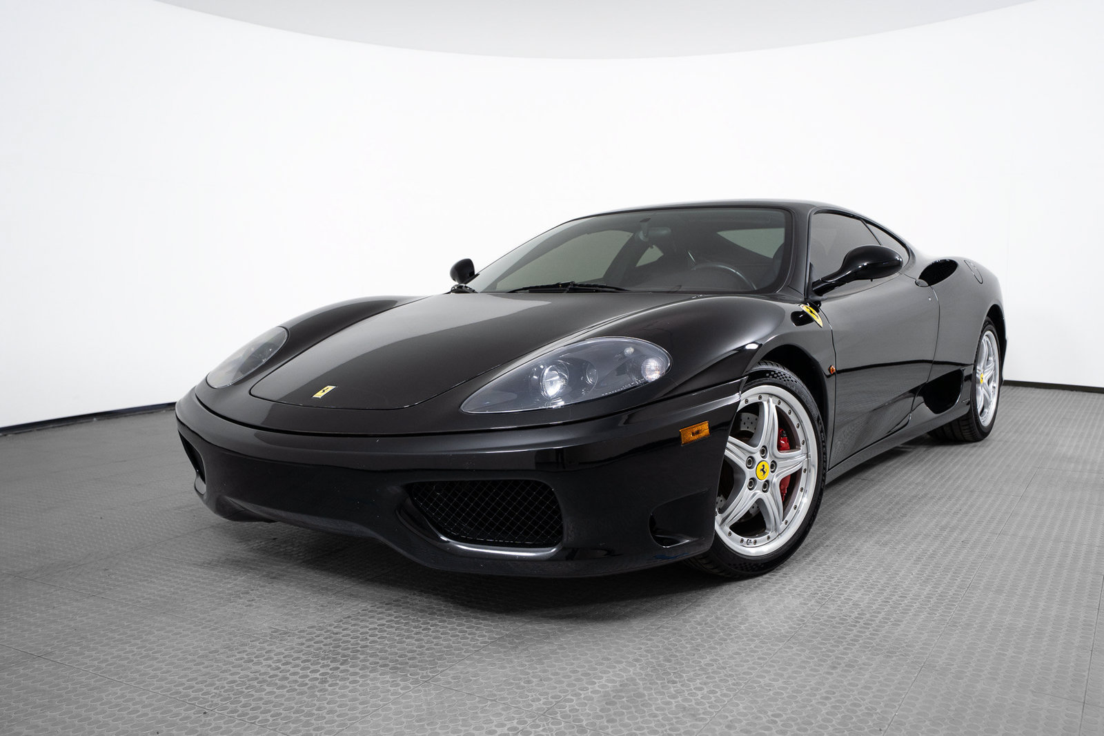 Used 2004 Ferrari 360 Modena RWD image 1