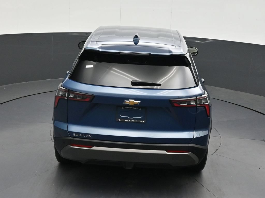 Used 2025 Chevrolet Equinox LT FWD image 18