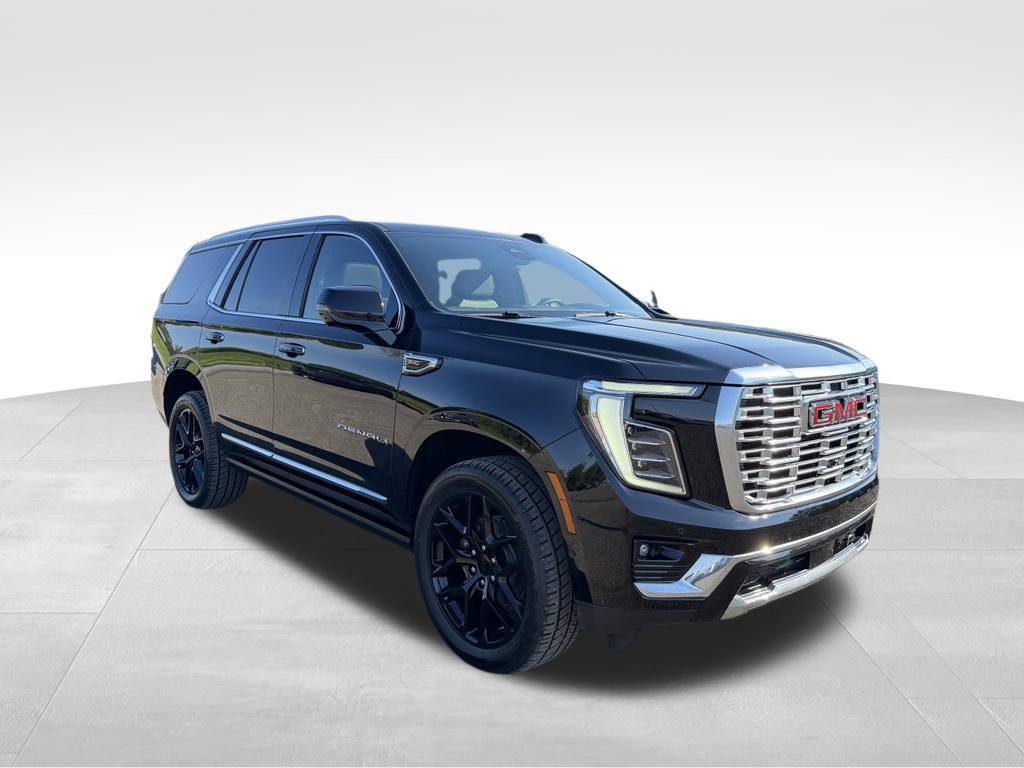 Used 2026 GMC Yukon Denali w/ Sun & Power Step Package AWD/4WD image 30