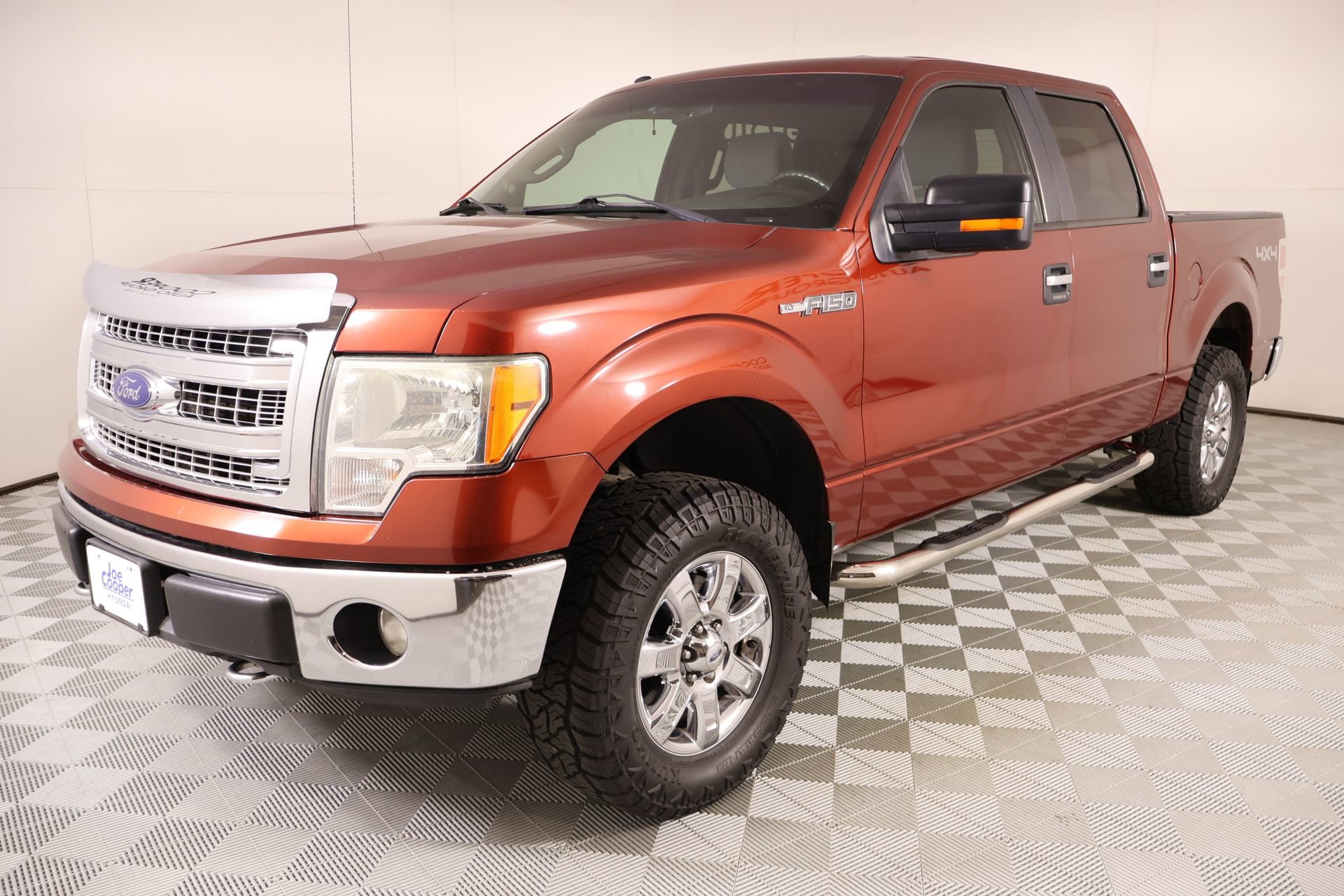 Used 2014 Ford F150 XLT w/ Equipment Group 302A Luxury AWD/4WD image 9