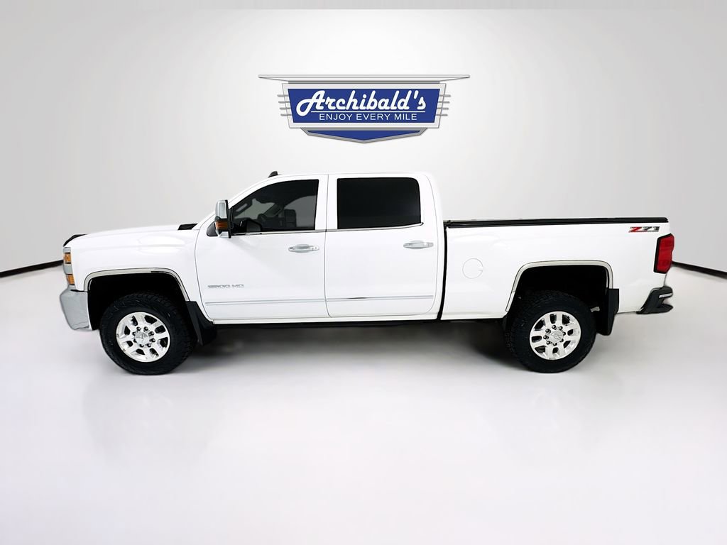 Used 2015 Chevrolet Silverado 2500 LTZ w/ LTZ Plus Package AWD/4WD image 4