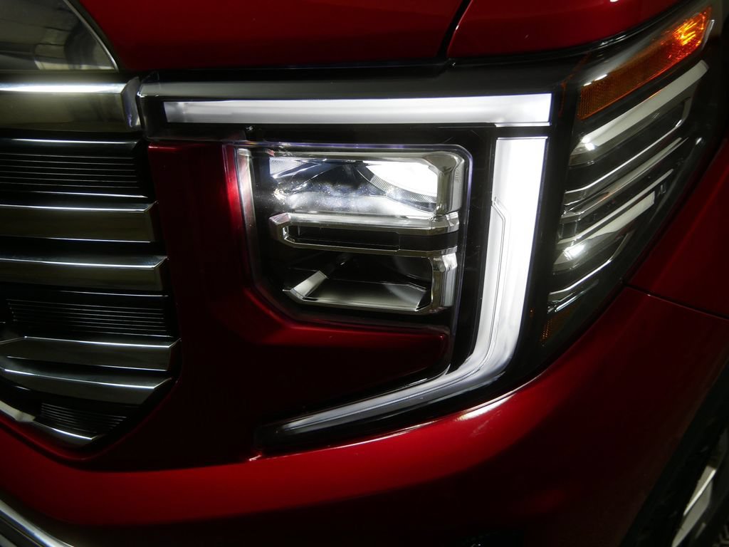 Used 2025 GMC Sierra 1500 SLT w/ SLT Premium Plus Package AWD/4WD image 12