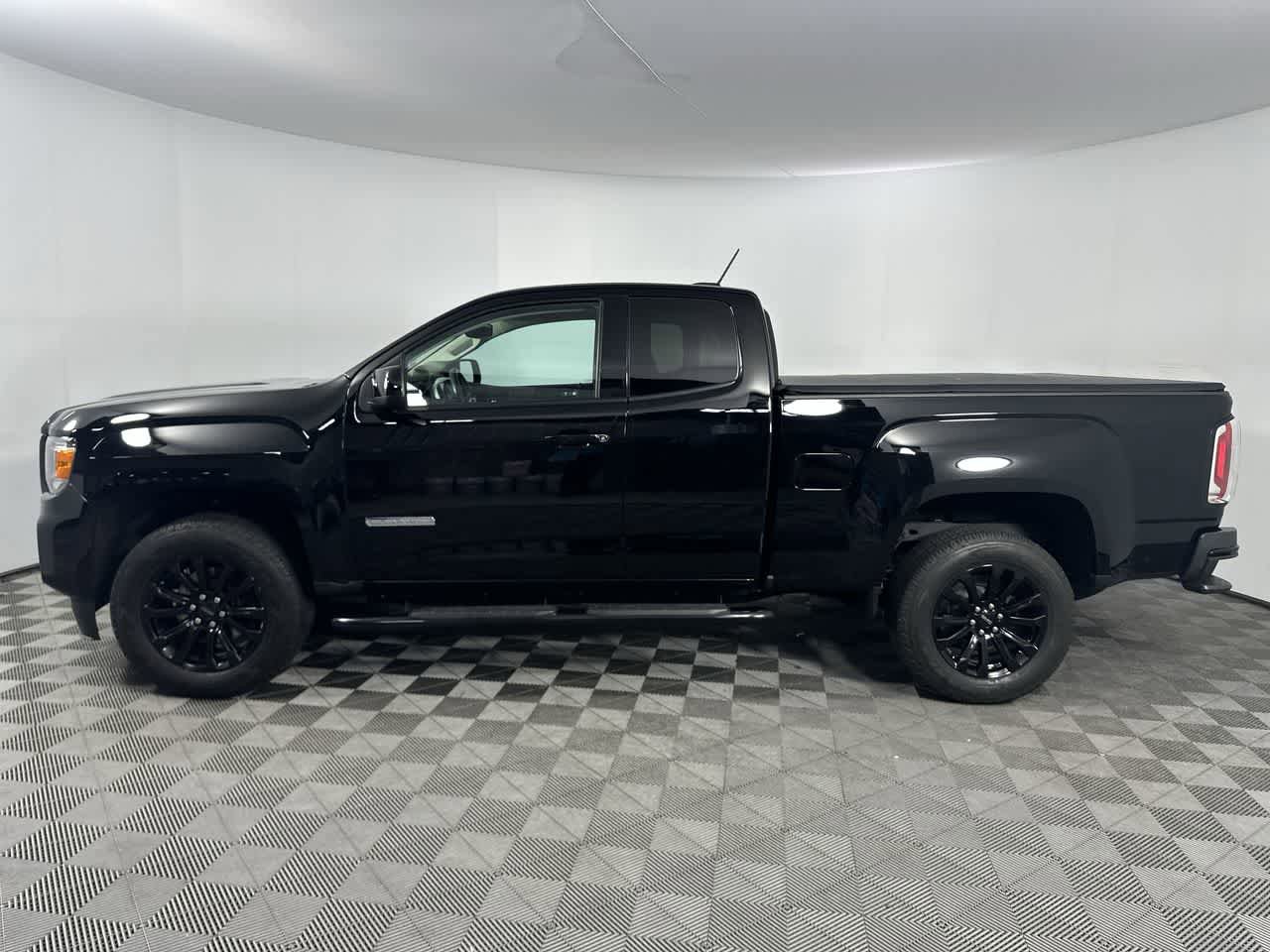 Used 2022 GMC Canyon Elevation RWD image 12