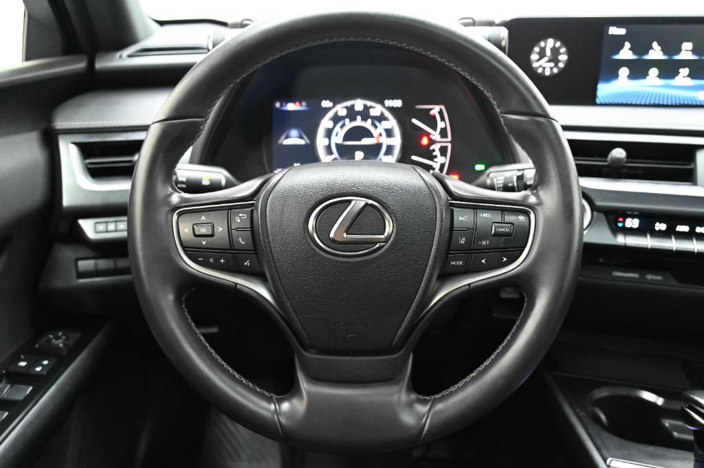Used 2021 Lexus UX 200 w/ Accessory Package (Z2) FWD image 23