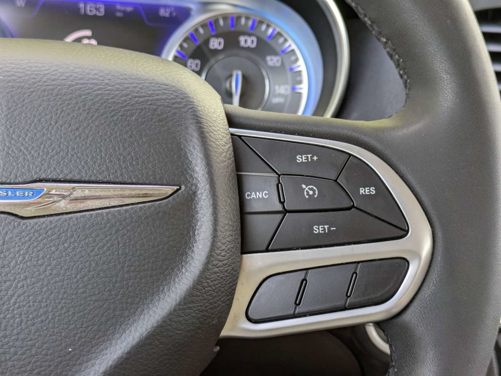 Used 2023 Chrysler 300 Touring w/ Sport Appearance Package RWD image 24