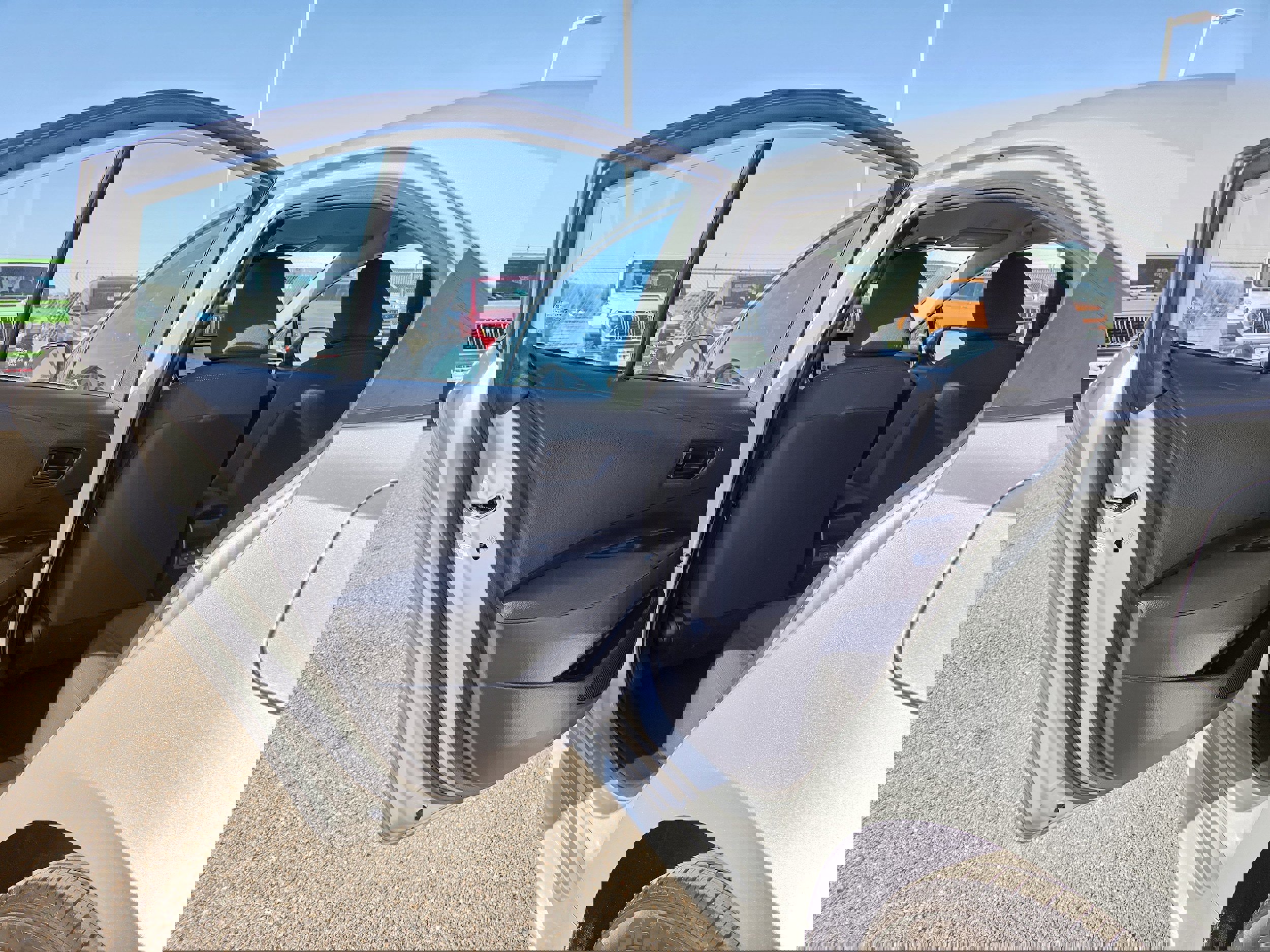 Used 2023 Toyota Corolla LE image 13