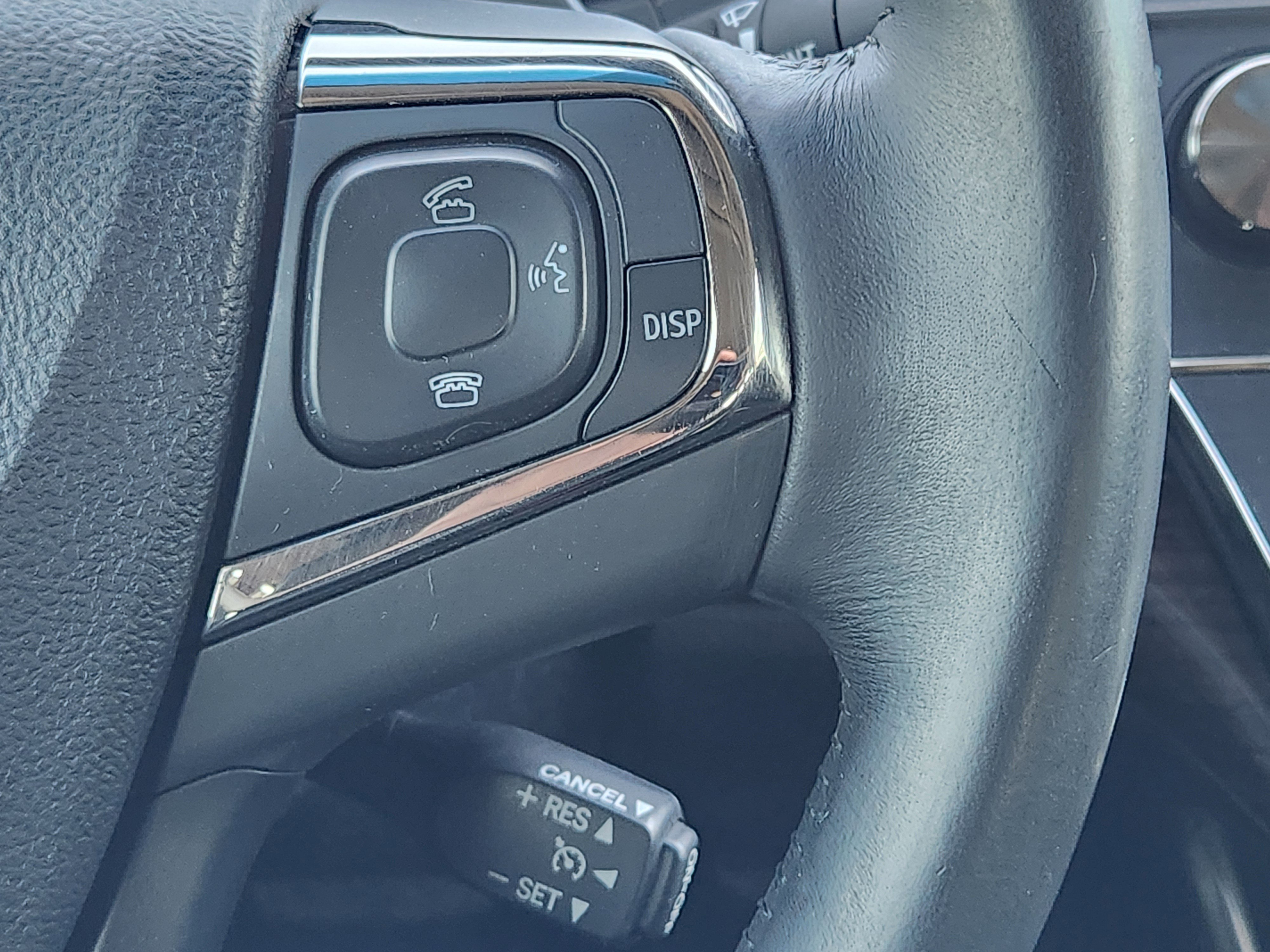 Used 2013 Toyota Avalon XLE image 29