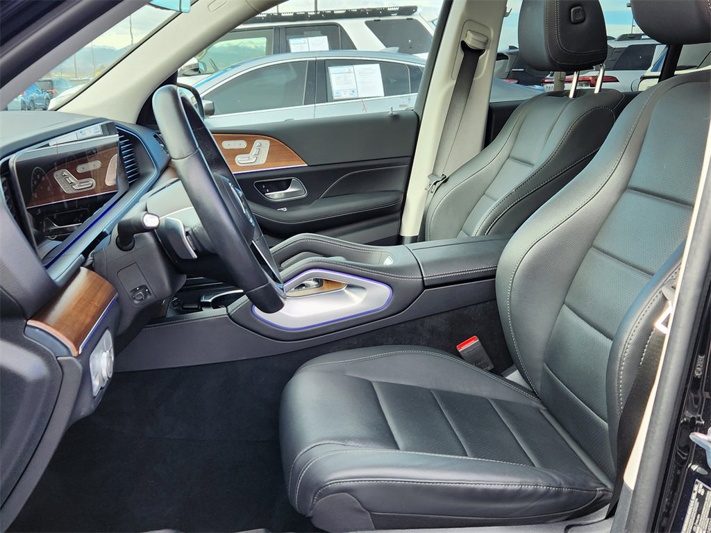 Used 2024 Mercedes-Benz GLE 450 4MATIC image 11