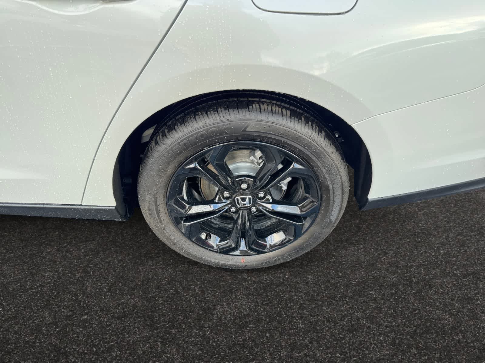 New 2025 Honda Accord SE image 19