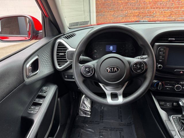 Used 2020 Kia Soul LX image 13