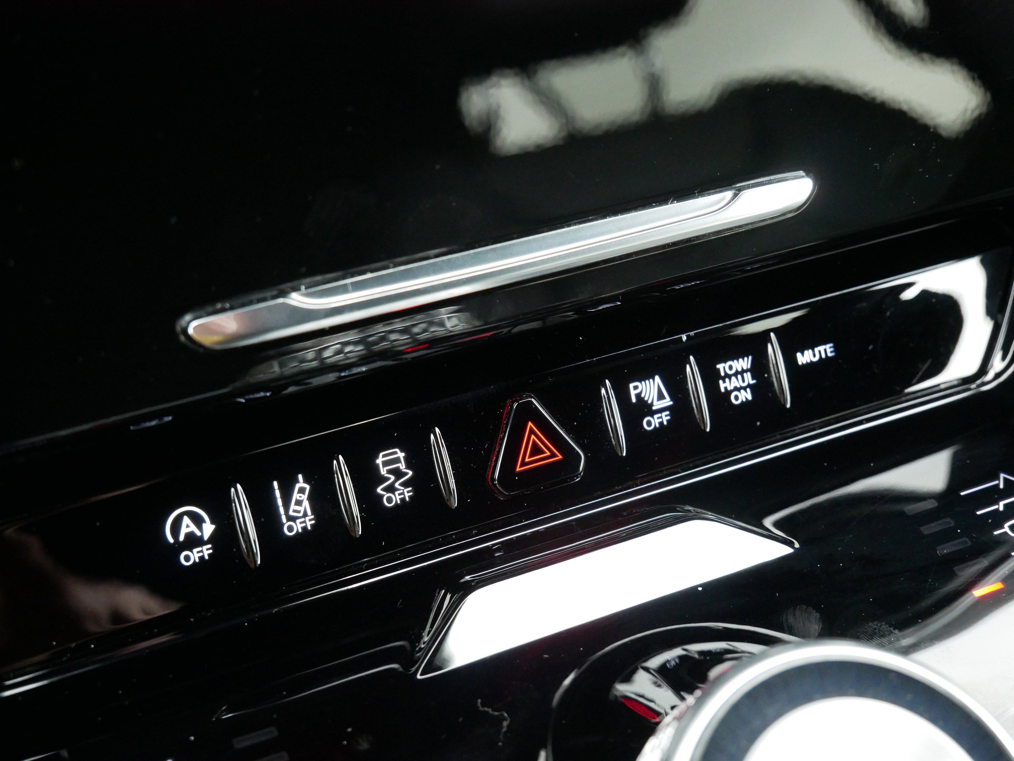 Used 2022 Jeep Wagoneer Series III image 29