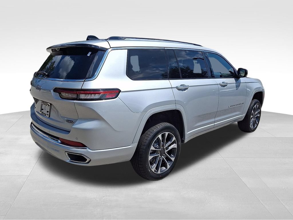 Used 2023 Jeep Grand Cherokee L Overland w/ Luxury Tech Group IV AWD/4WD image 6