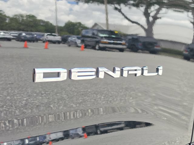 Used 2026 GMC Terrain Denali AWD/4WD image 17