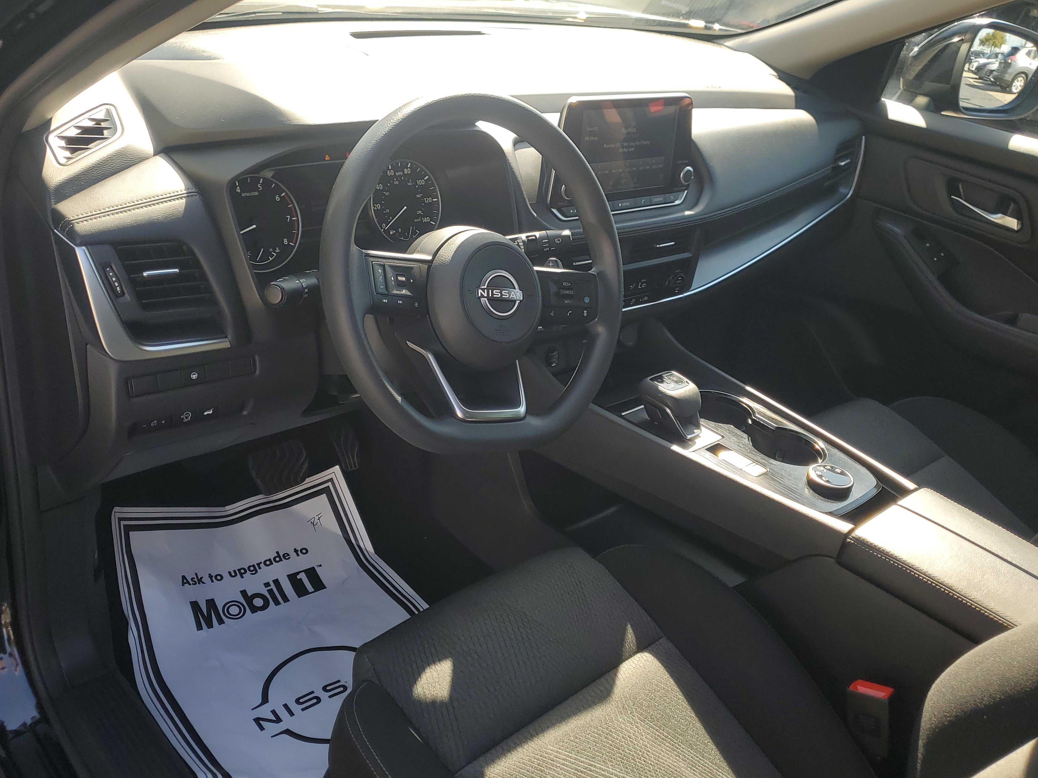 Certified 2024 Nissan Rogue SV image 19