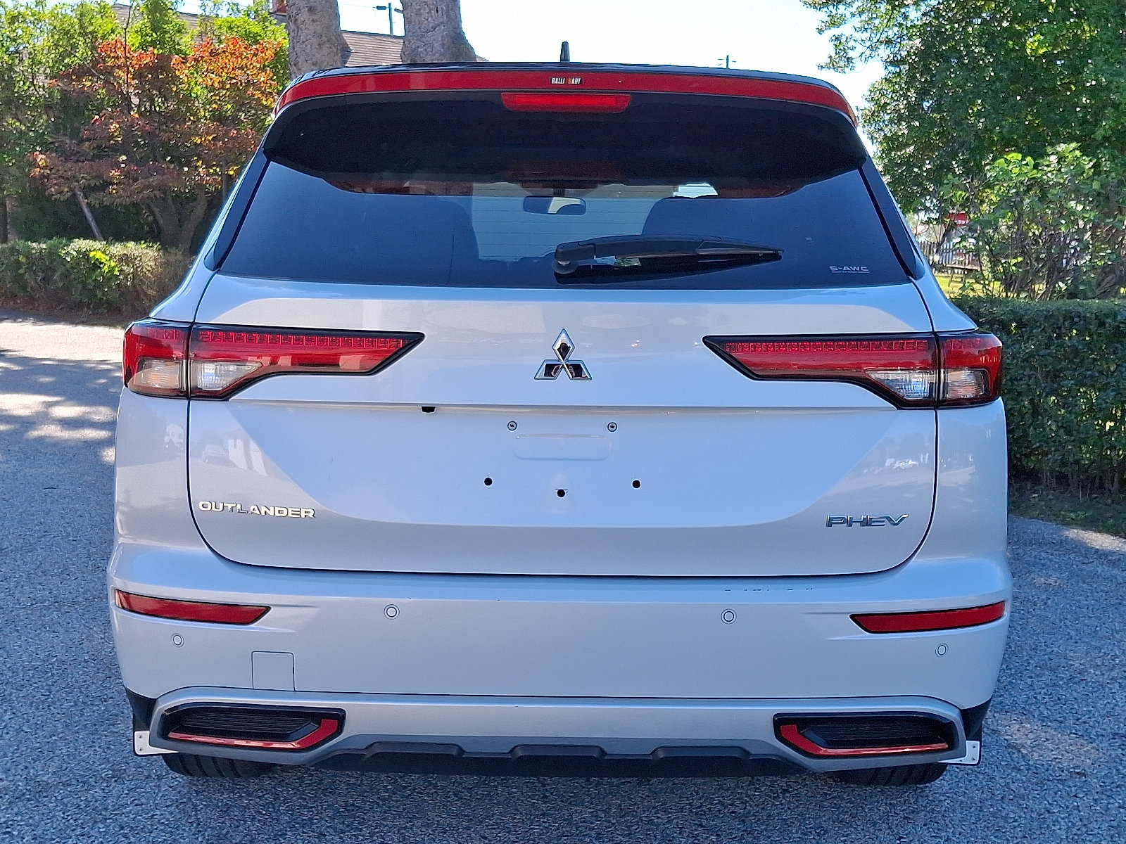Used 2024 Mitsubishi Outlander Ralliart image 5