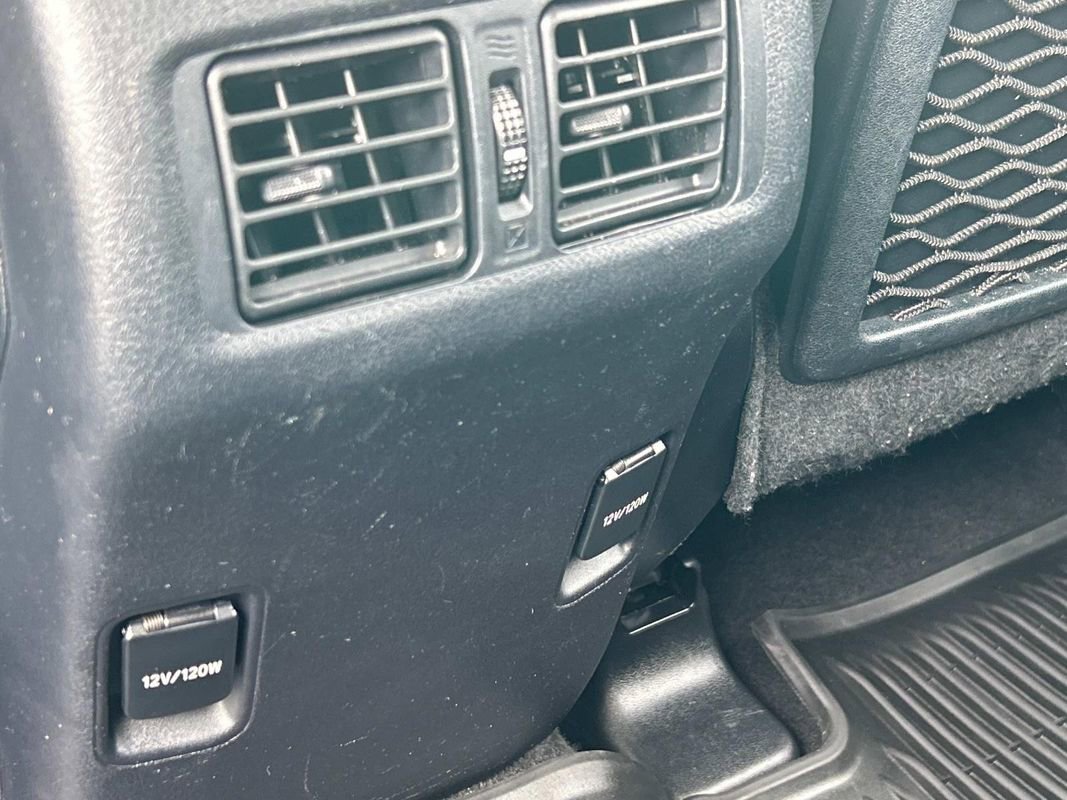 Used 2019 Toyota 4Runner Limited image 16