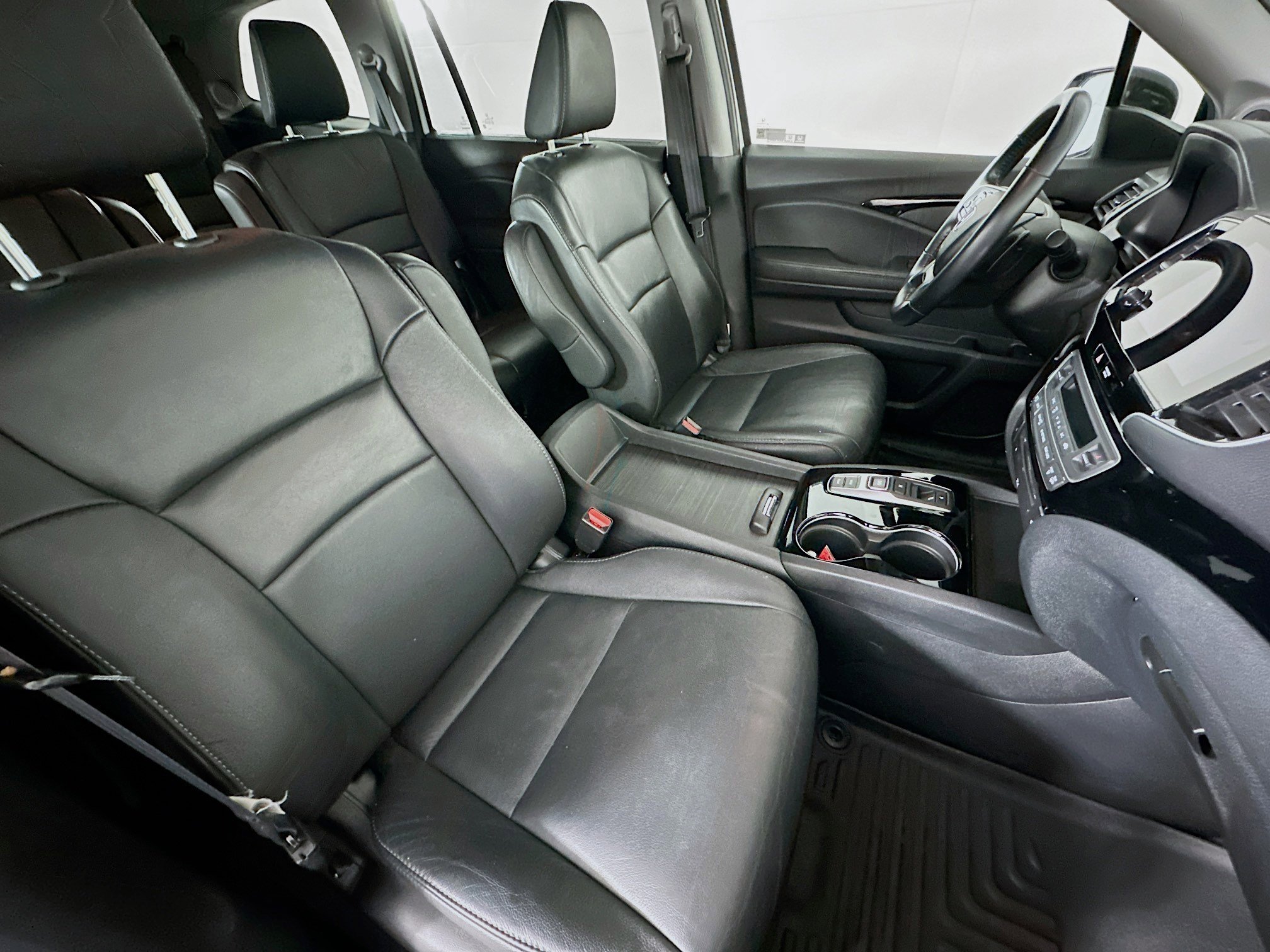 Used 2021 Honda Pilot Touring image 34