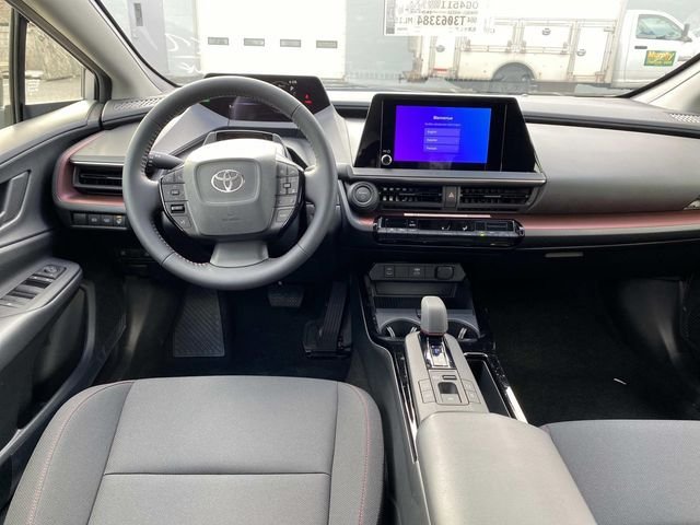 New 2026 Toyota Prius Plug-In Hybrid FWD image 8