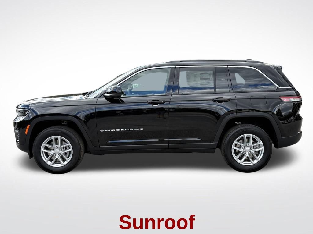 New 2025 Jeep Grand Cherokee Laredo X w/ Luxury Tech Group I image 19