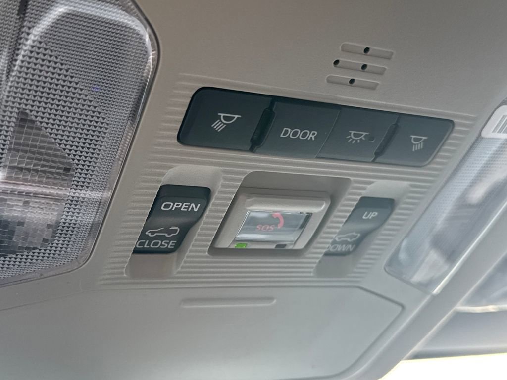 New 2025 Toyota RAV4 XLE image 30