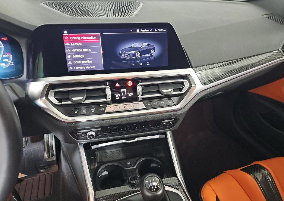 Used 2021 BMW M4 Coupe w/ M Carbon Exterior Package RWD image 11