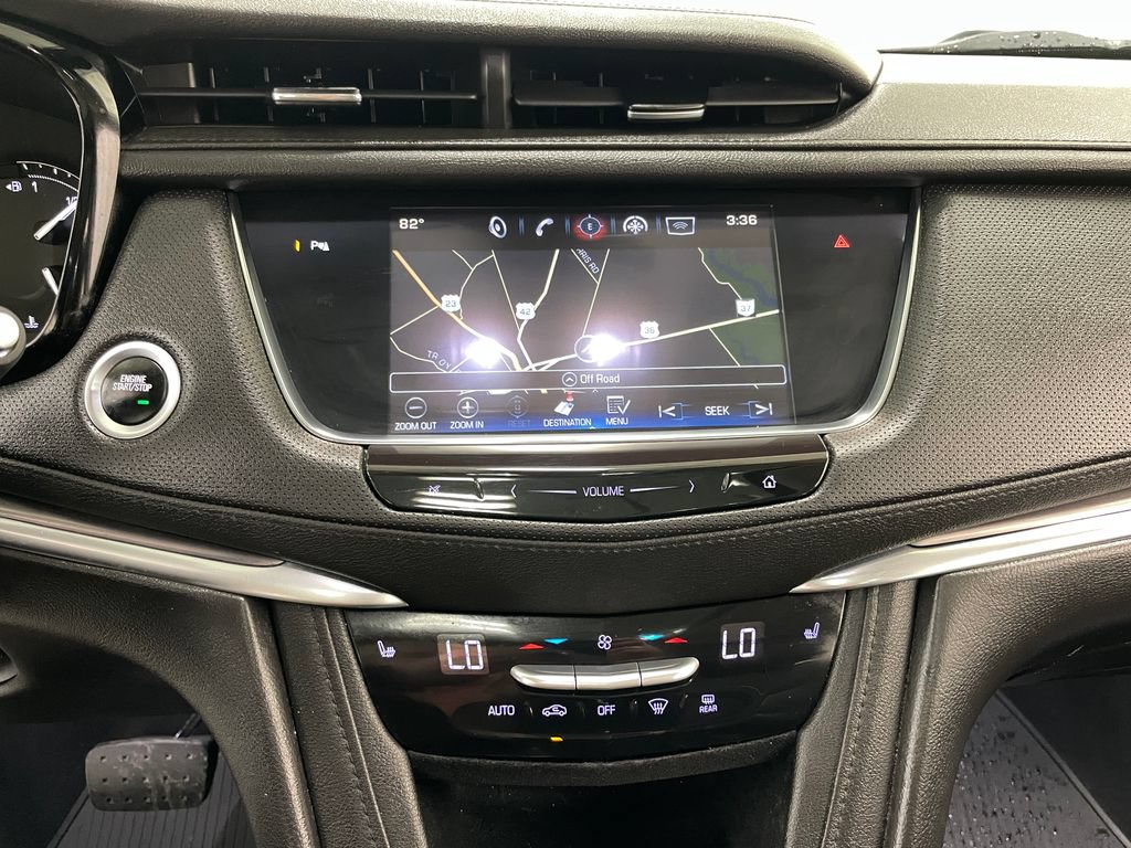 Used 2018 Cadillac XT5 Luxury w/ Driver Awareness Package AWD/4WD image 26
