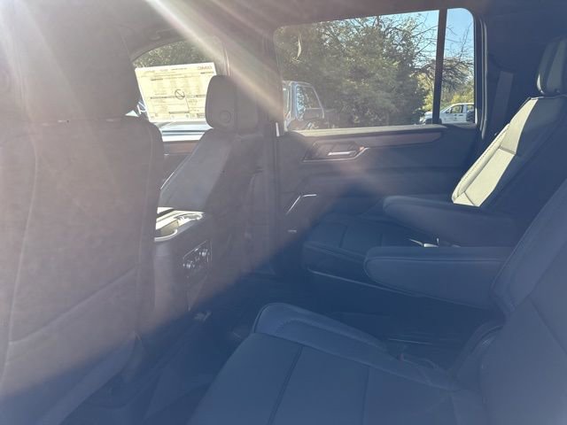 New 2026 GMC Yukon XL Denali w/ LPO, Floor Liner Package image 21