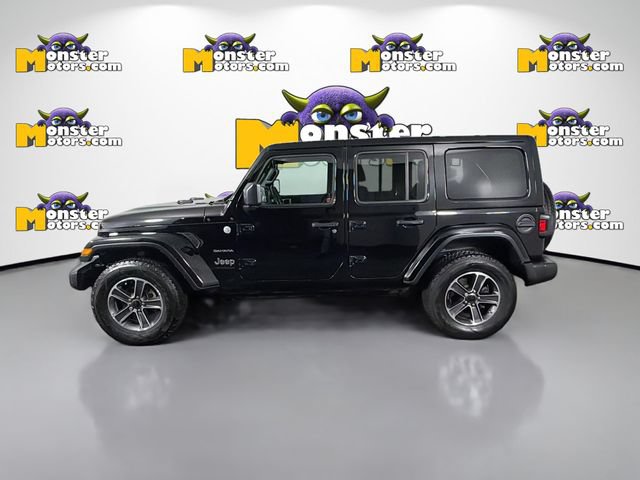Used 2023 Jeep Wrangler Unlimited Sahara w/ Cold Weather Group AWD/4WD image 8