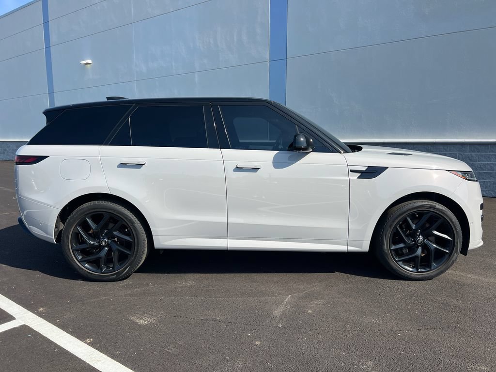 Used 2023 Land Rover Range Rover Sport SE Dynamic AWD/4WD image 9